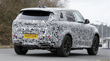 2022 Range Rover Sport spyshot 3