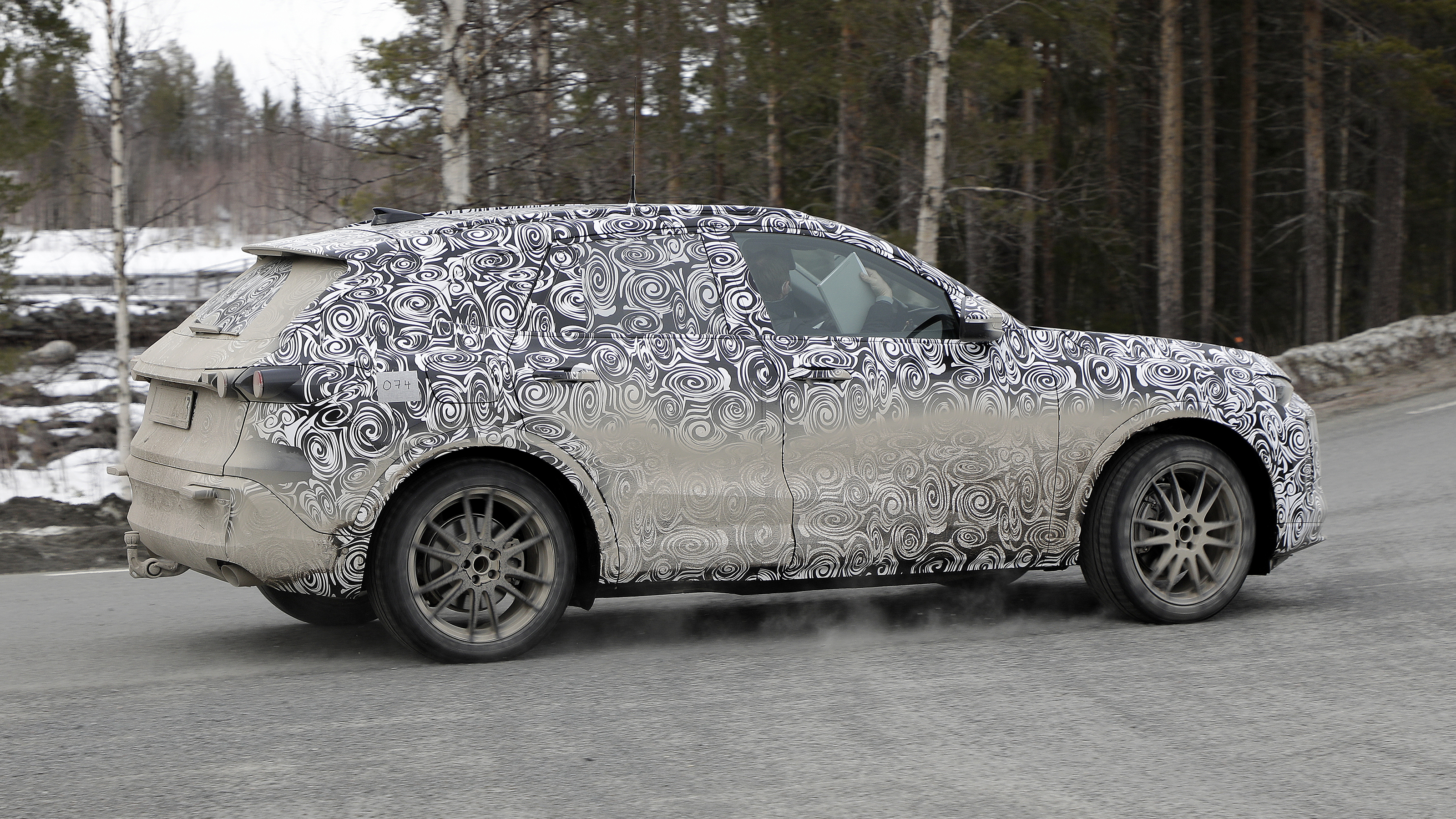 2023 Audi Q5 spyshot - 3