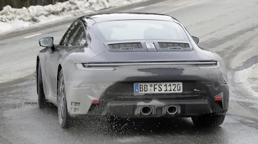 2023 Porsche 911 spyshot 2