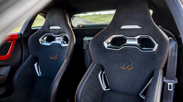 Alpine A110 S - seats