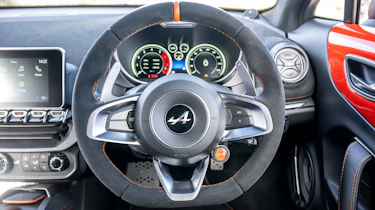 Alpine A110 S - steering wheel