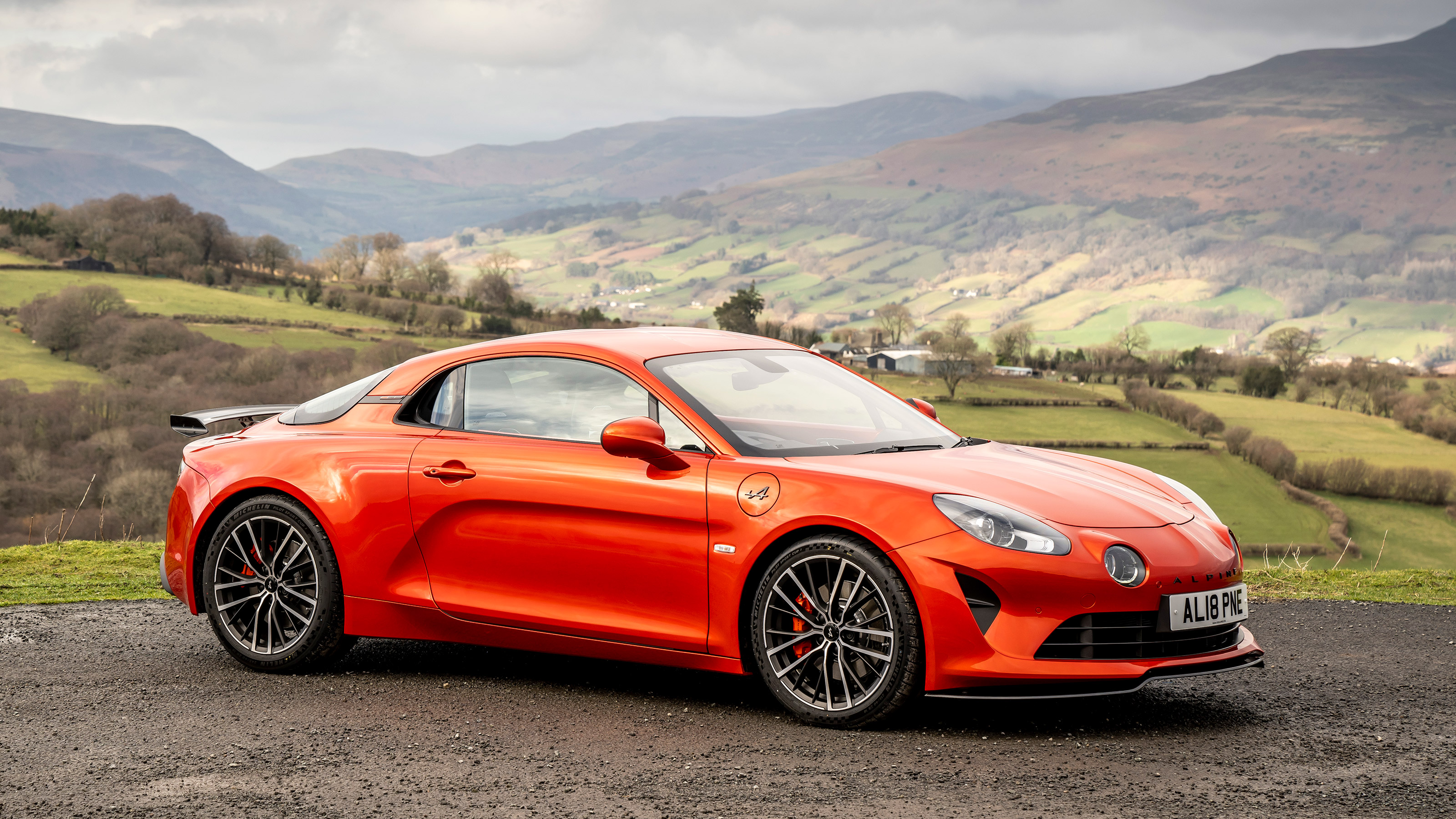 Alpine A110 S - front static