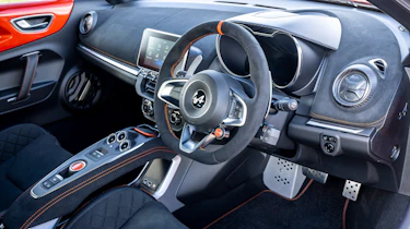 Alpine A110 S - dash