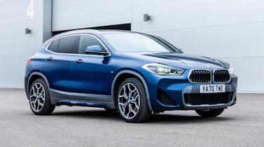 BMW X2 xDrive25e - front static