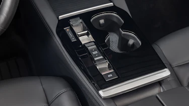 Citroen C5 X 130PS - centre console