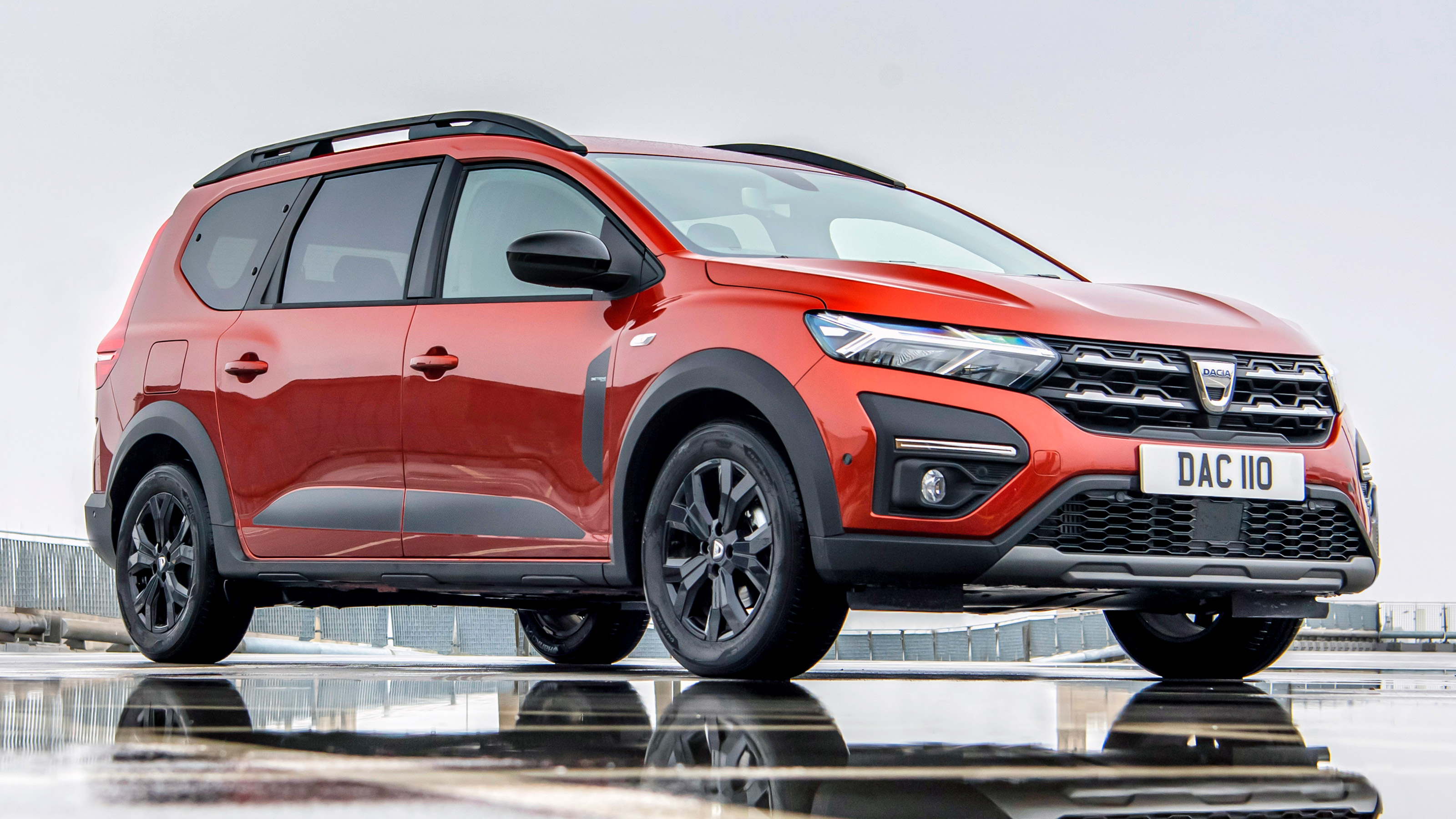 Dacia Jogger - front static