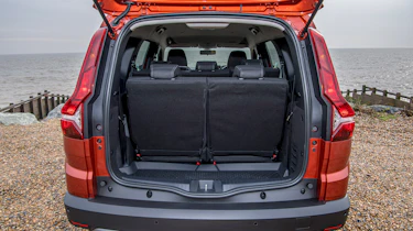 Dacia Jogger - boot seats up