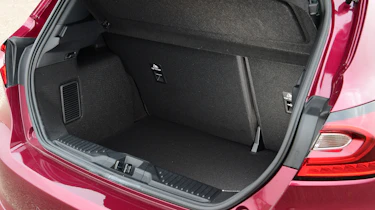 Ford Fiesta facelift - boot