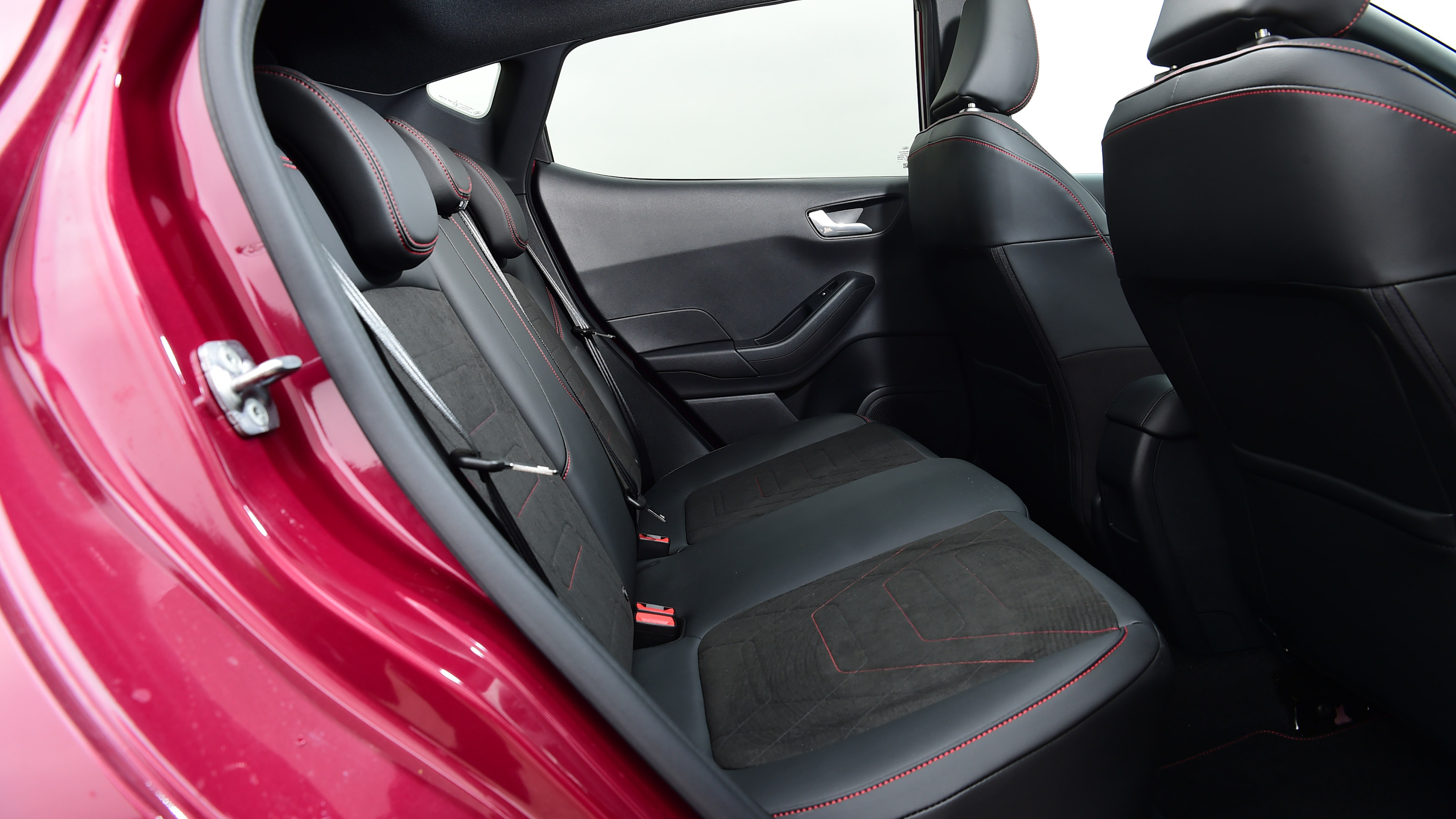 Ford Fiesta facelift - rear seats