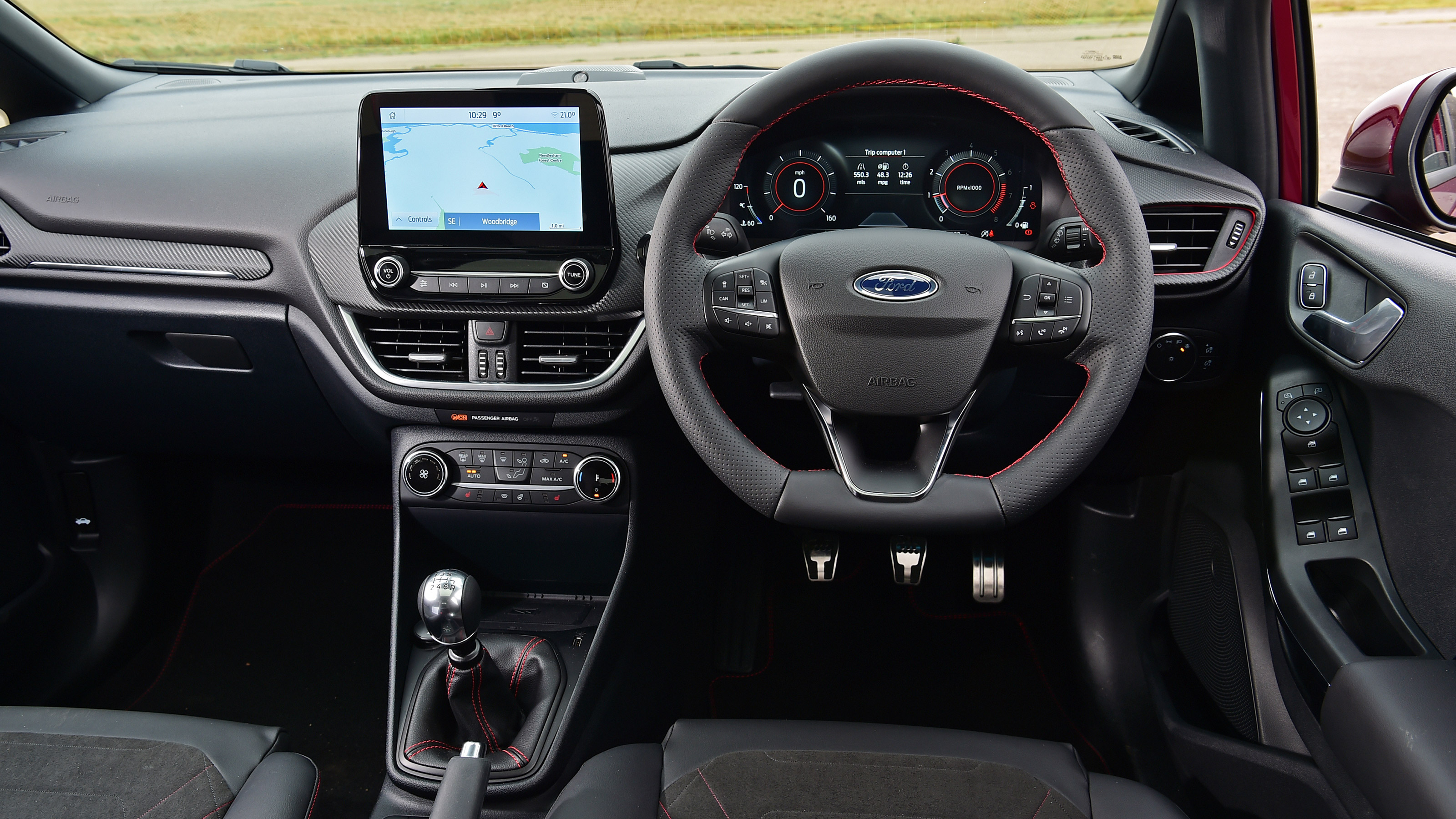 Ford Fiesta facelift - dash