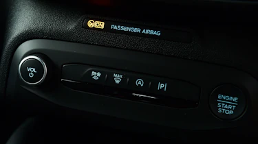 Ford Focus facelift - centre console