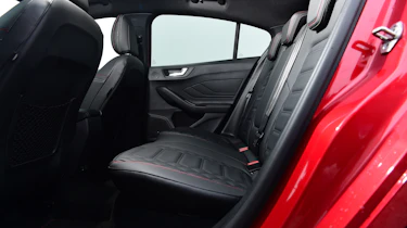 Ford Focus facelift - rear seats