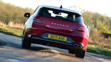 Genesis G70 Shooting Brake - rear cornering