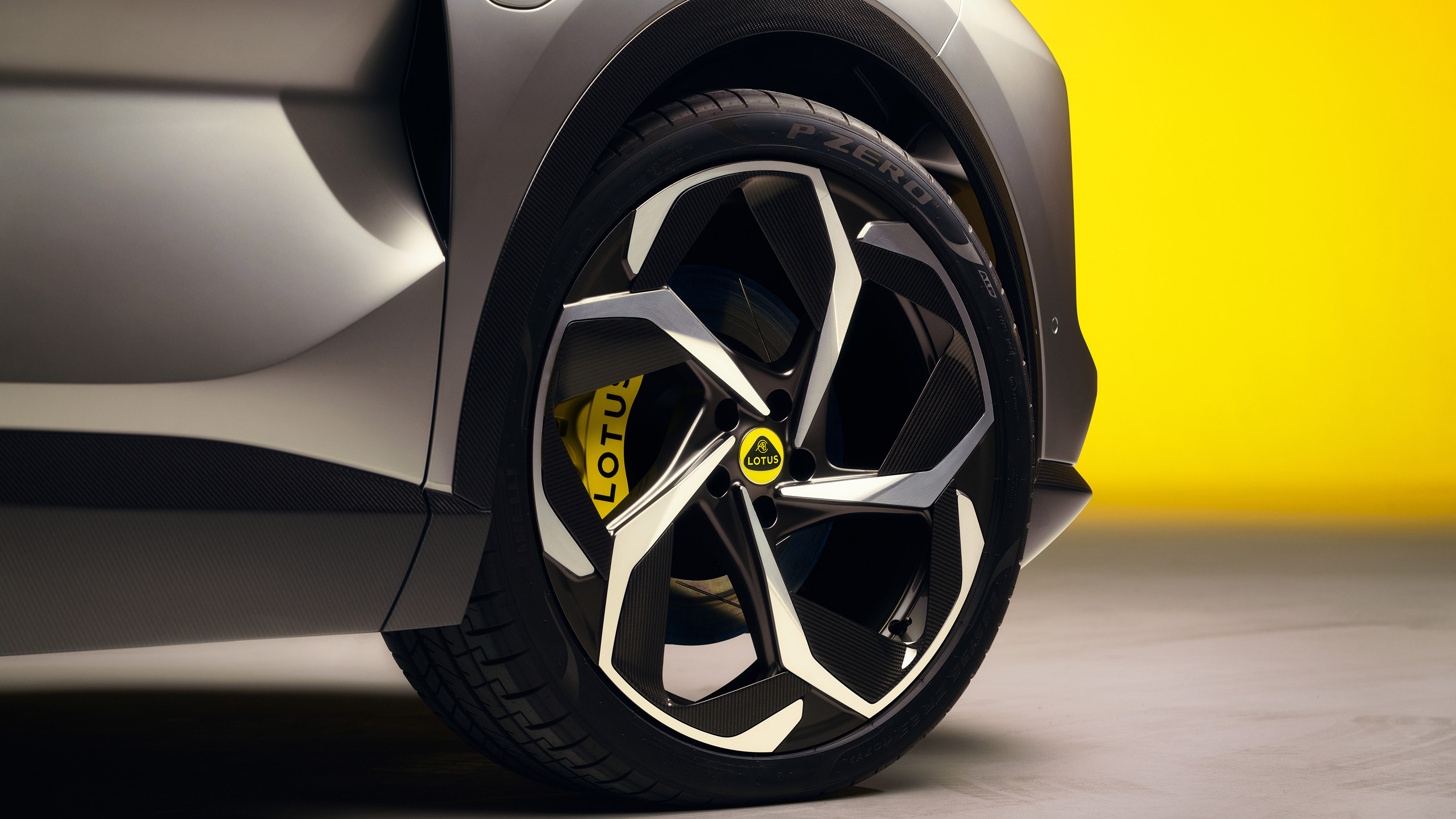 Lotus Eletre - studio wheel