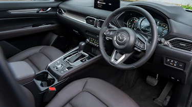 Mazda CX-5 Sport 2.2 diesel - interior