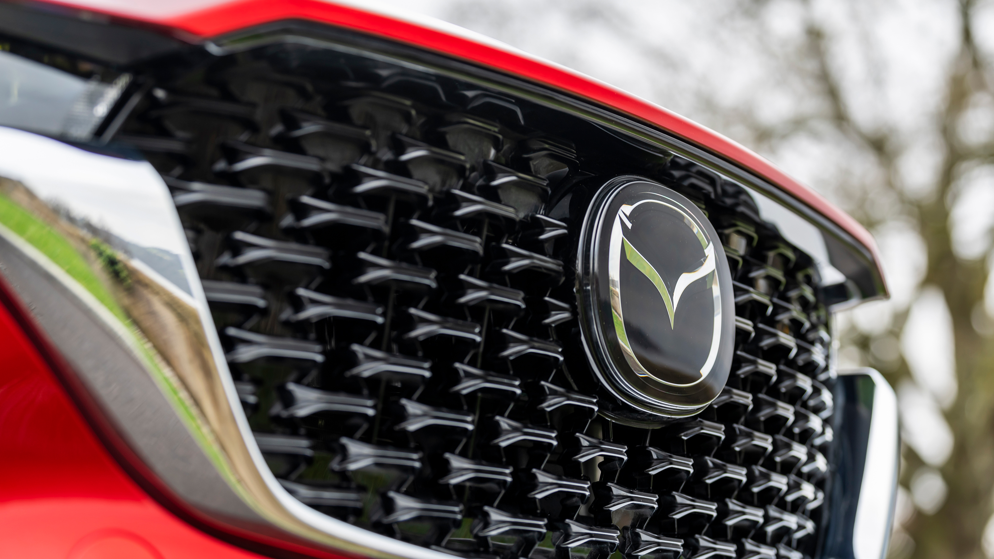 Mazda CX-5 Sport 2.2 diesel - grille