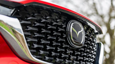 Mazda CX-5 Sport 2.2 diesel - grille