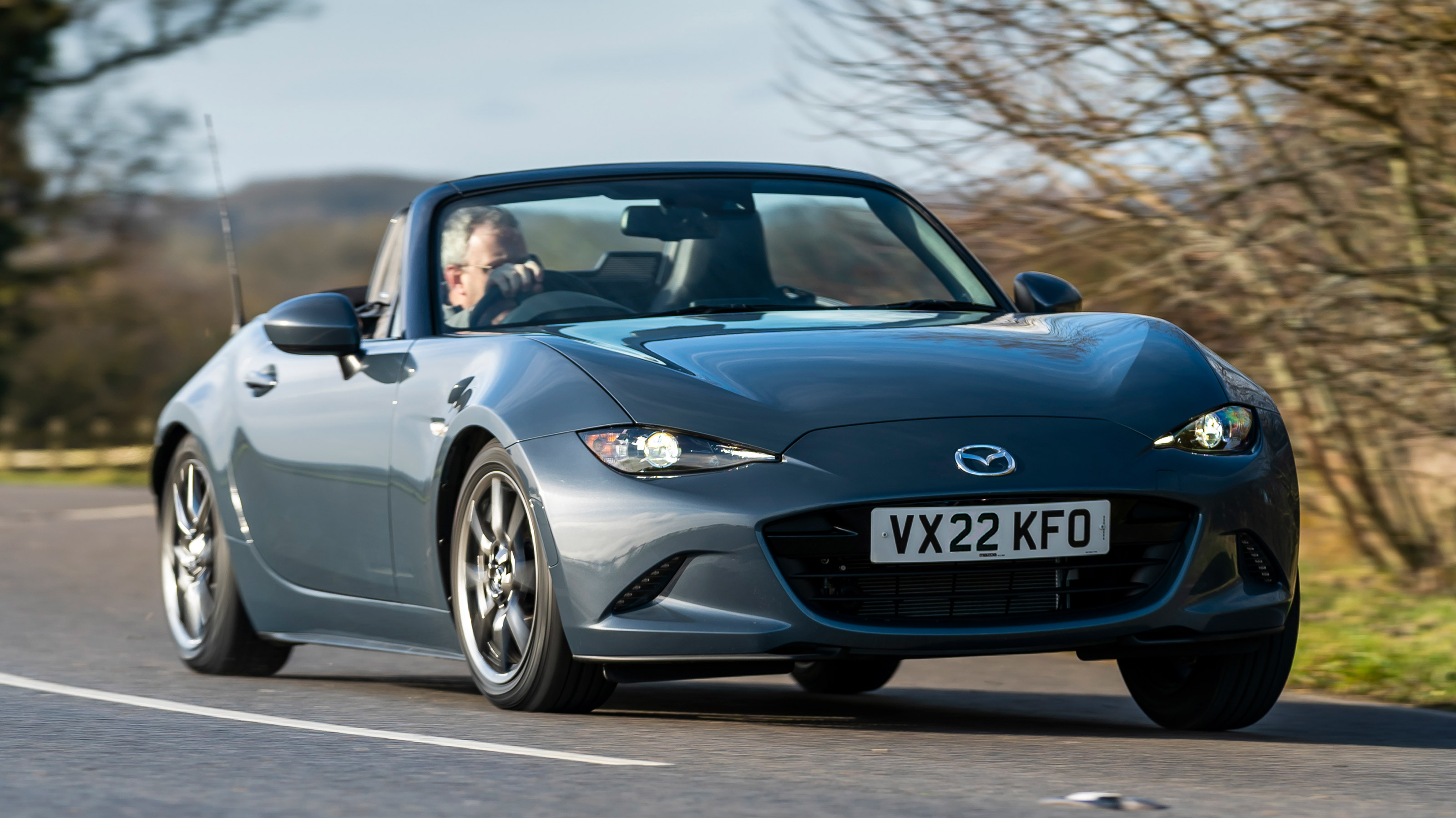 Mazda MX-5 1.5 Sport - front cornering