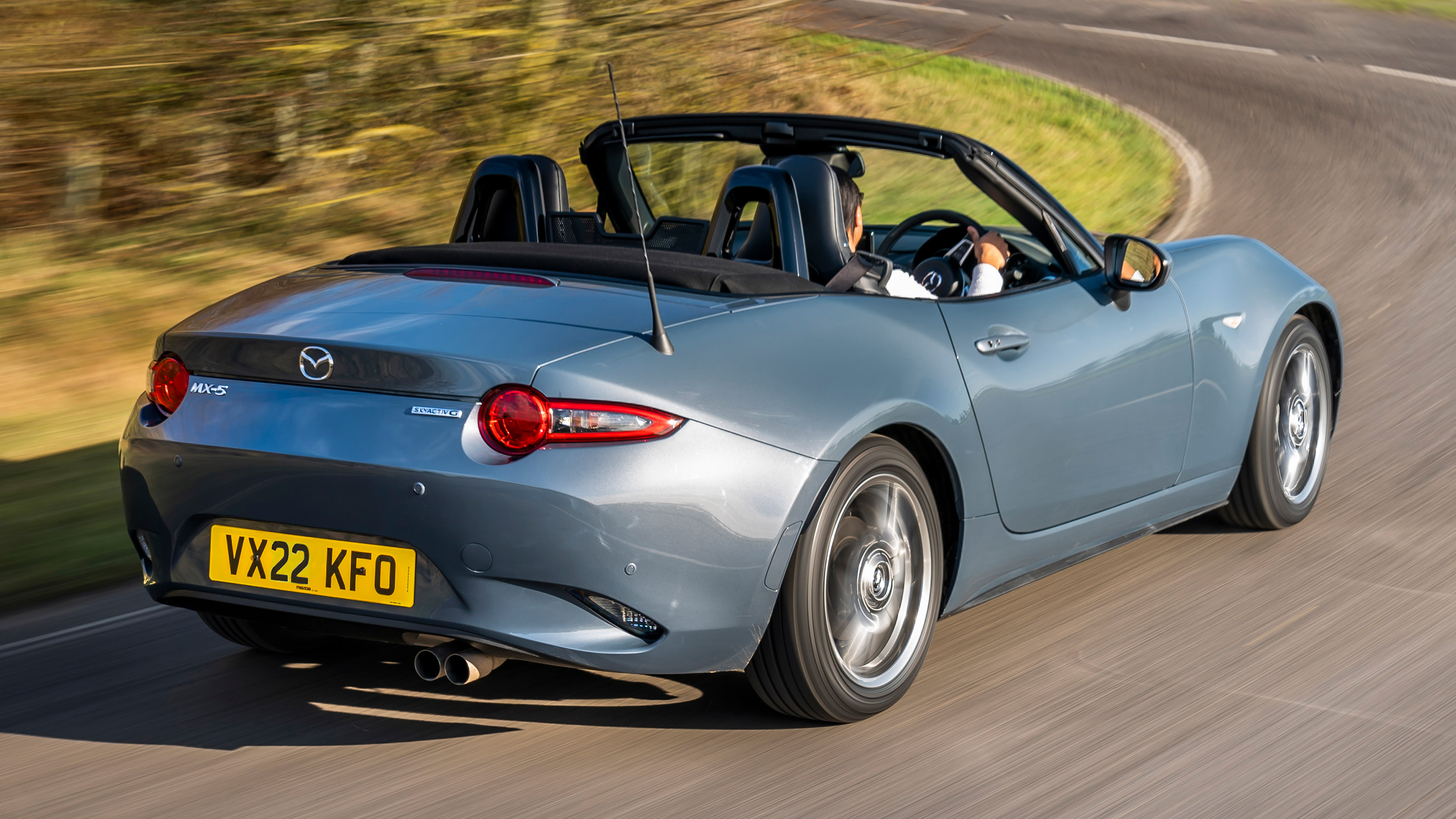 Mazda MX-5 1.5 Sport - rear