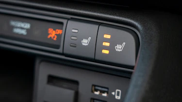 Mazda MX-5 1.5 Sport - heated seats