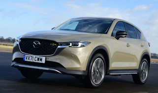 Mazda CX-5 - front tracking