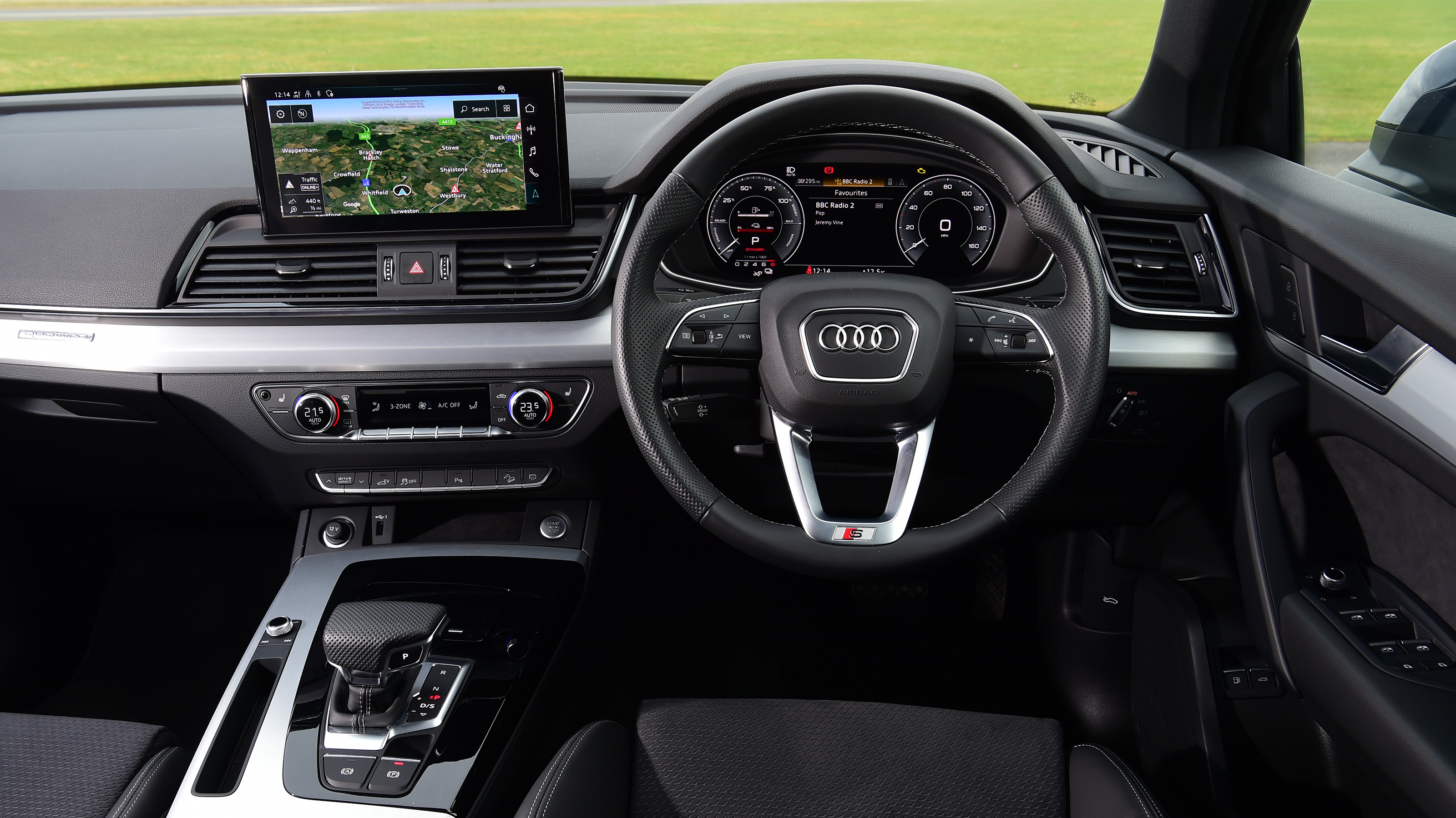 Audi Q5 dashboard