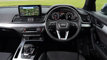 Audi Q5 dashboard