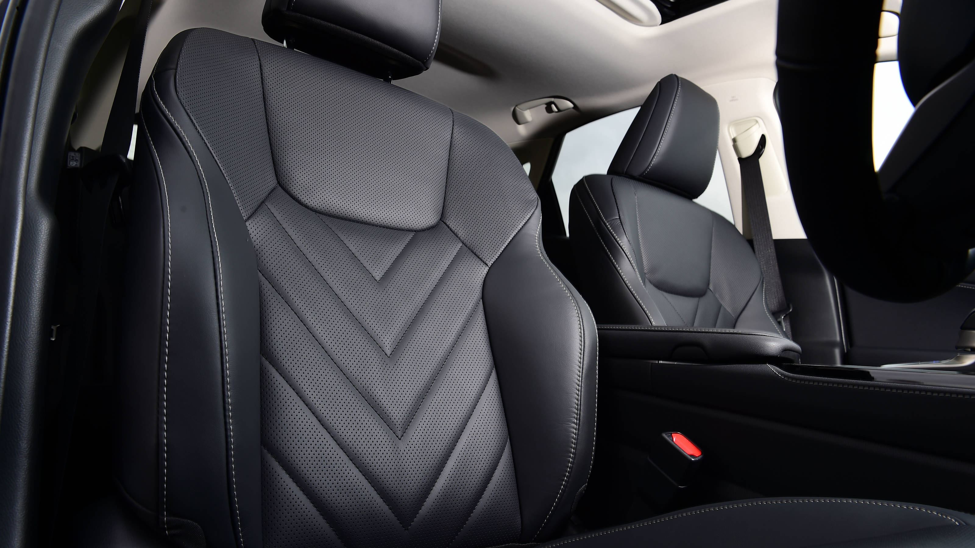 Lexus NX front seats