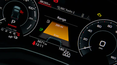 Audi Q5 gauge cluster