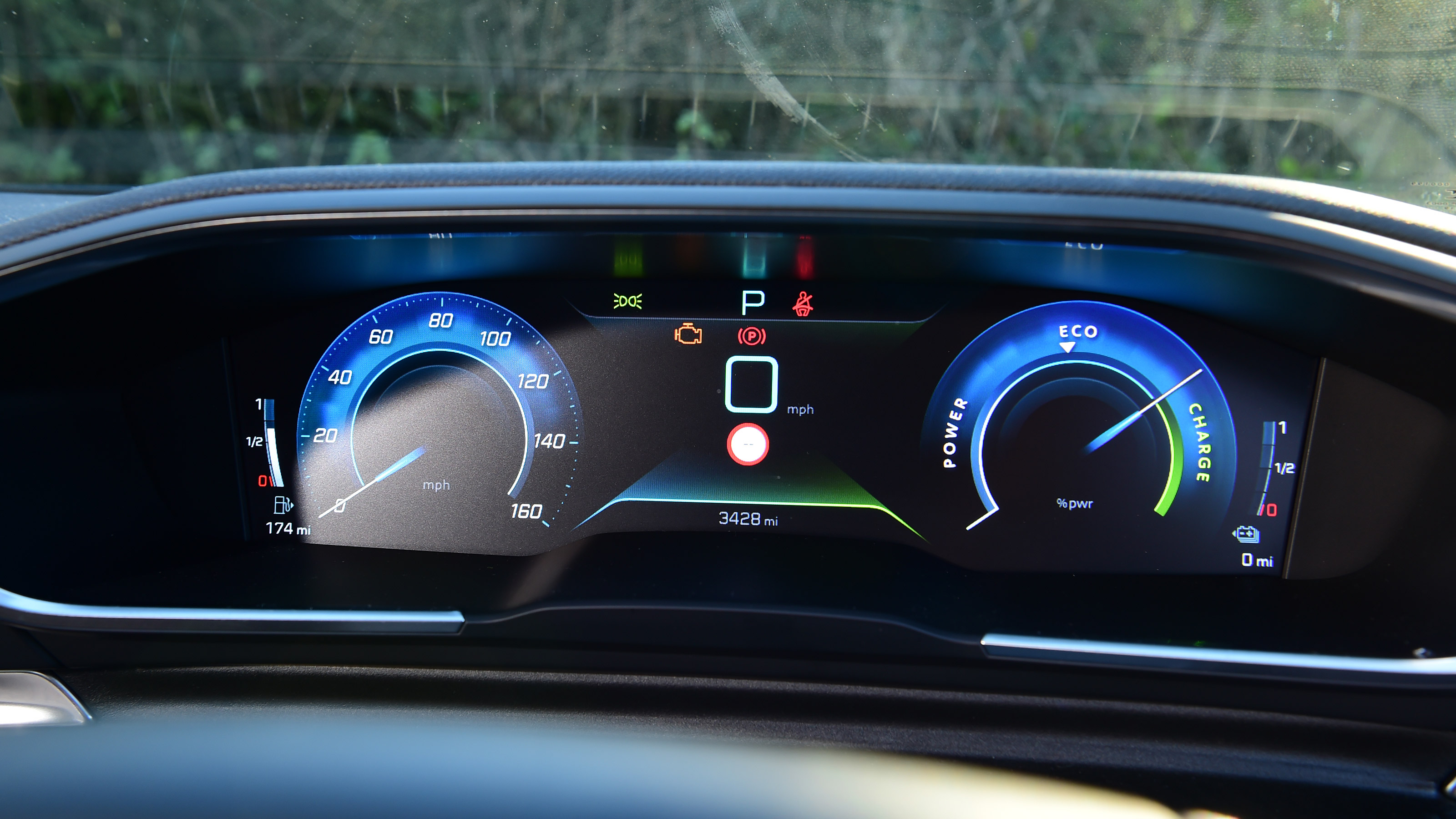 Peugeot 508 SW - dials
