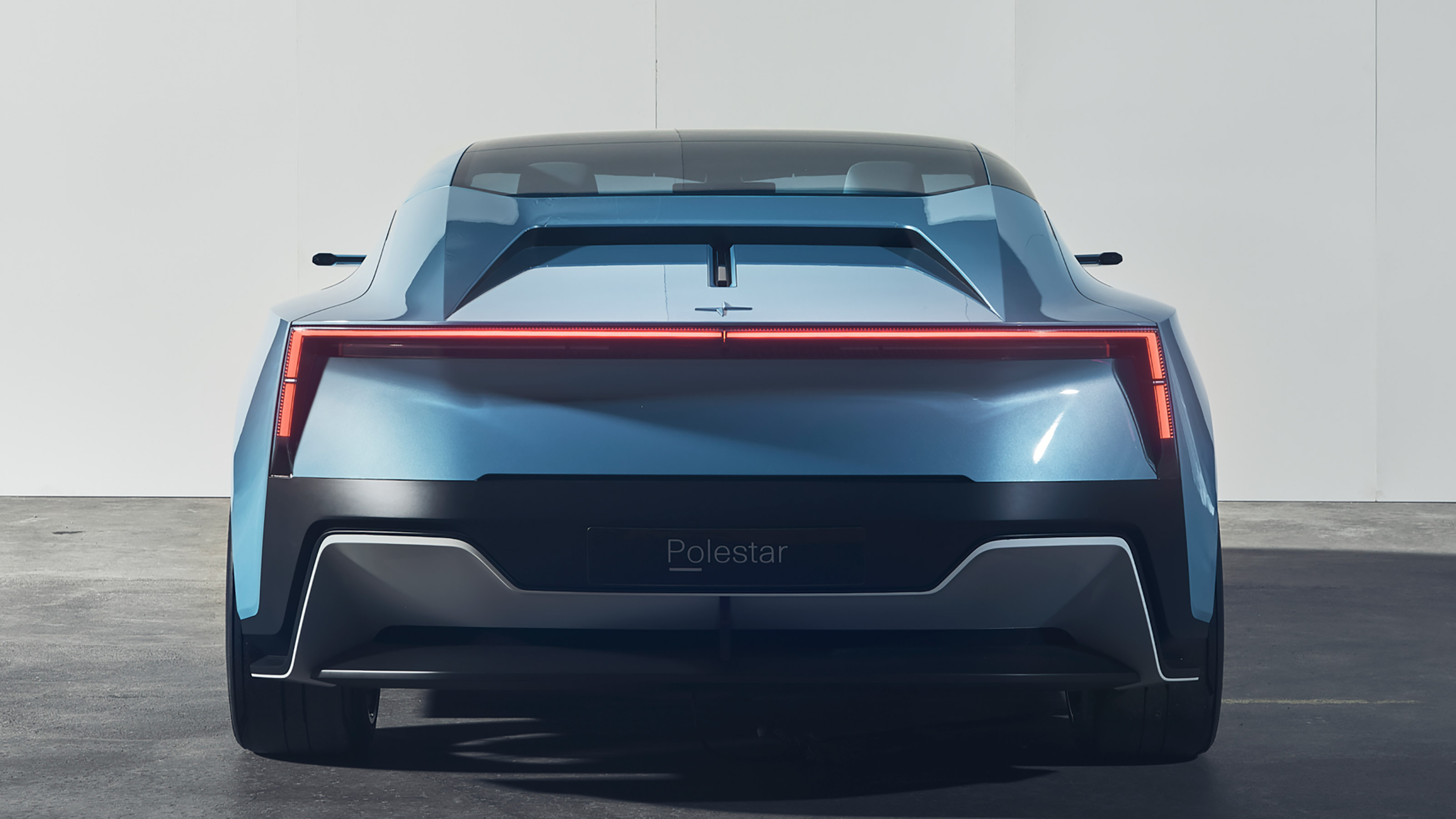 Polestar O2 concept - full rear