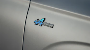 Renault Austral - A badge