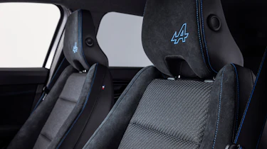 Renault Austral - seats