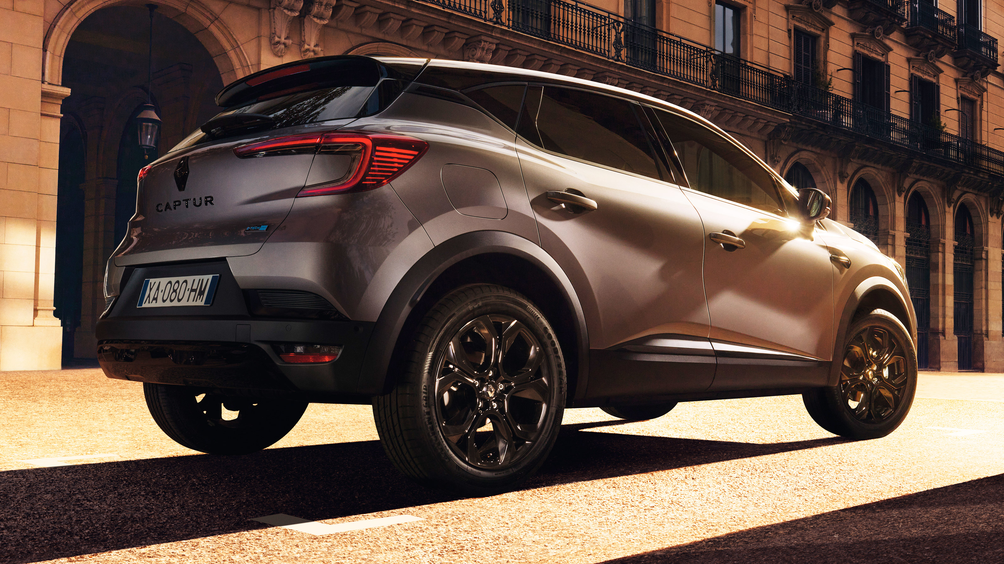 Renault Captur Rive Gauche - rear