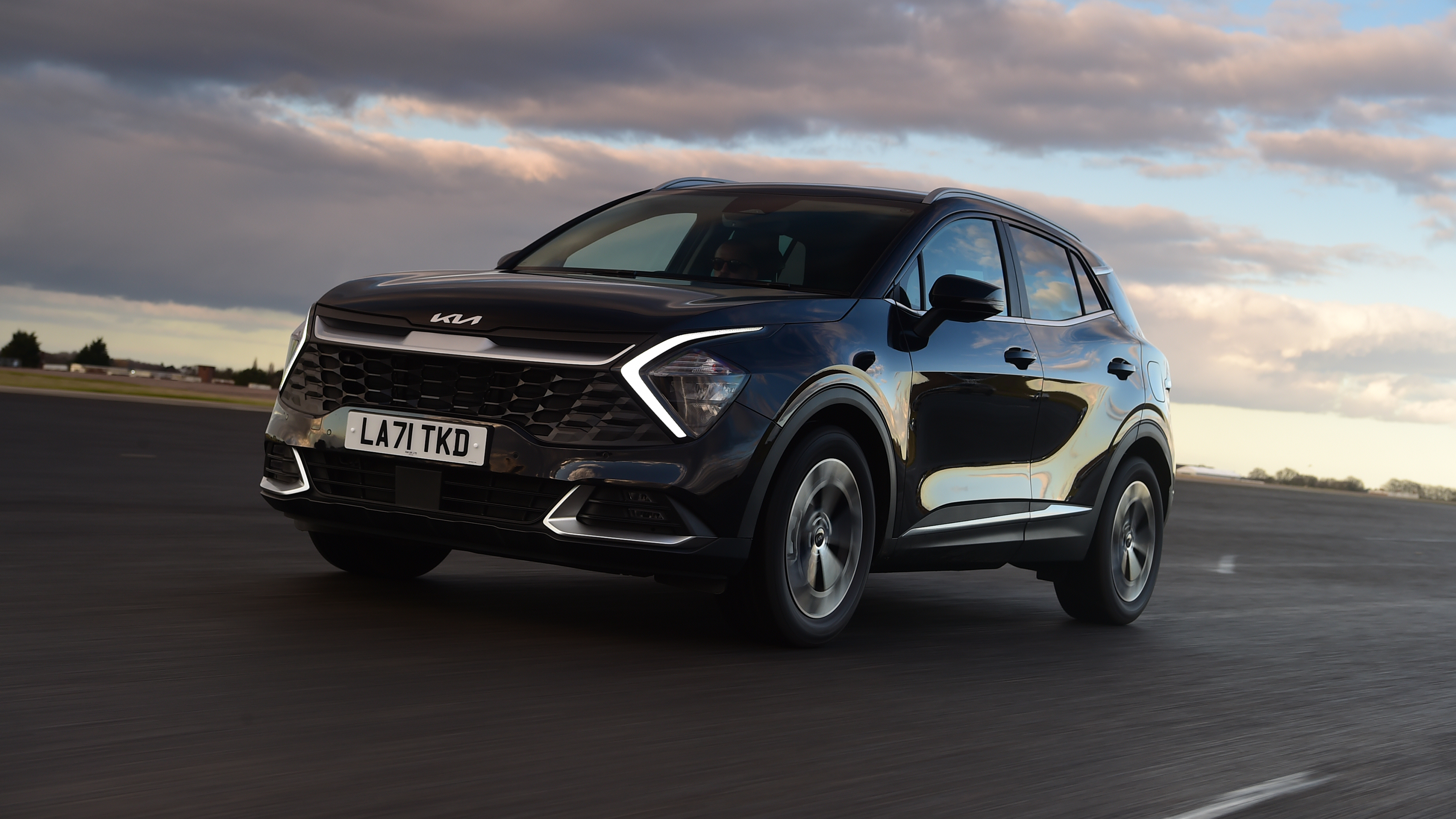 Kia Sportage - tracking