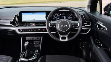 Kia Sportage - dashboard
