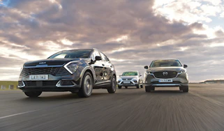 Kia Sportage, Mazda CX-5 and SEAT Ateca - tracking