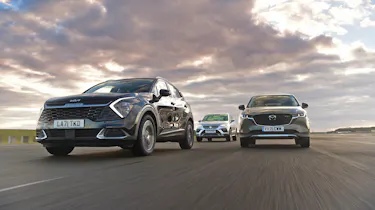 Kia Sportage, Mazda CX-5 and SEAT Ateca - tracking