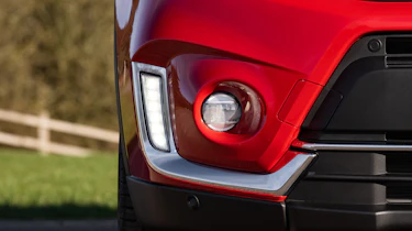 Suzuki Vitara Full Hybrid - fog light