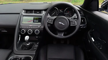 Used Jaguar E-Pace - dash