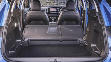 Vauxhall Grandland - boot seats down