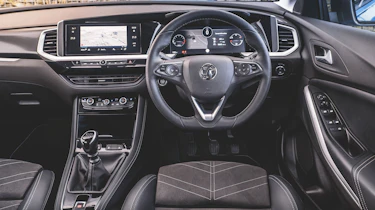 Vauxhall Grandland - dash