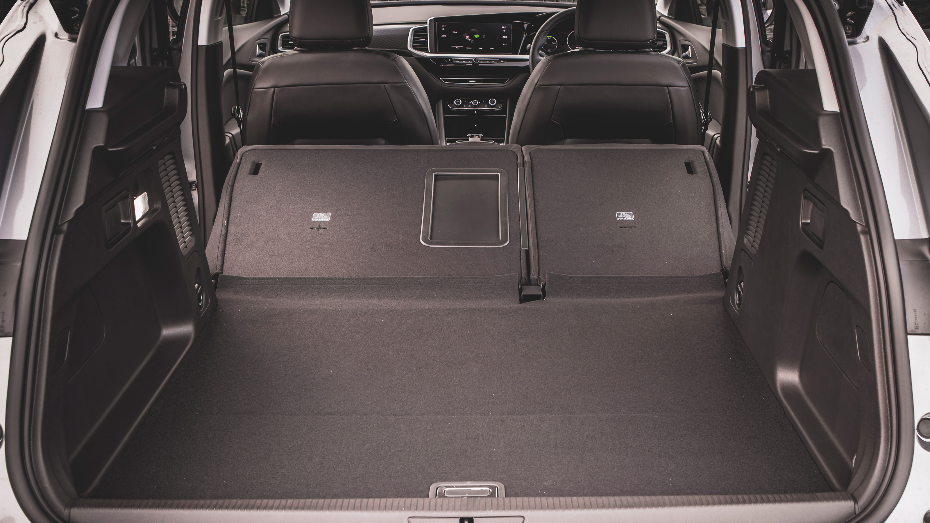 Vauxhall Grandland PHEV - boot