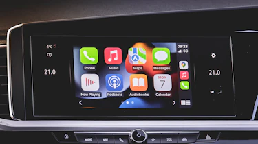 Vauxhall Grandland PHEV - infotainment