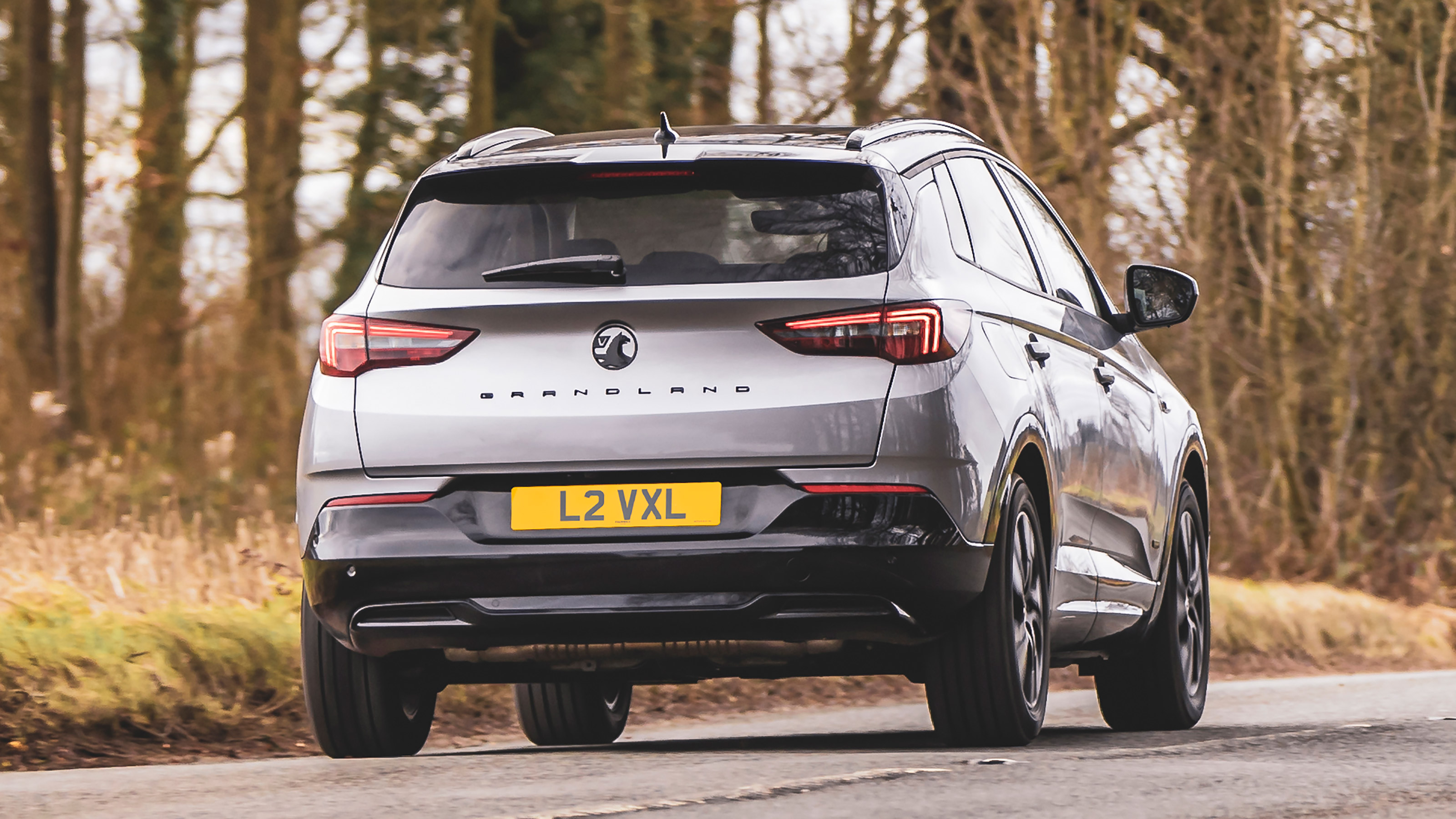 Vauxhall Grandland PHEV - rear action