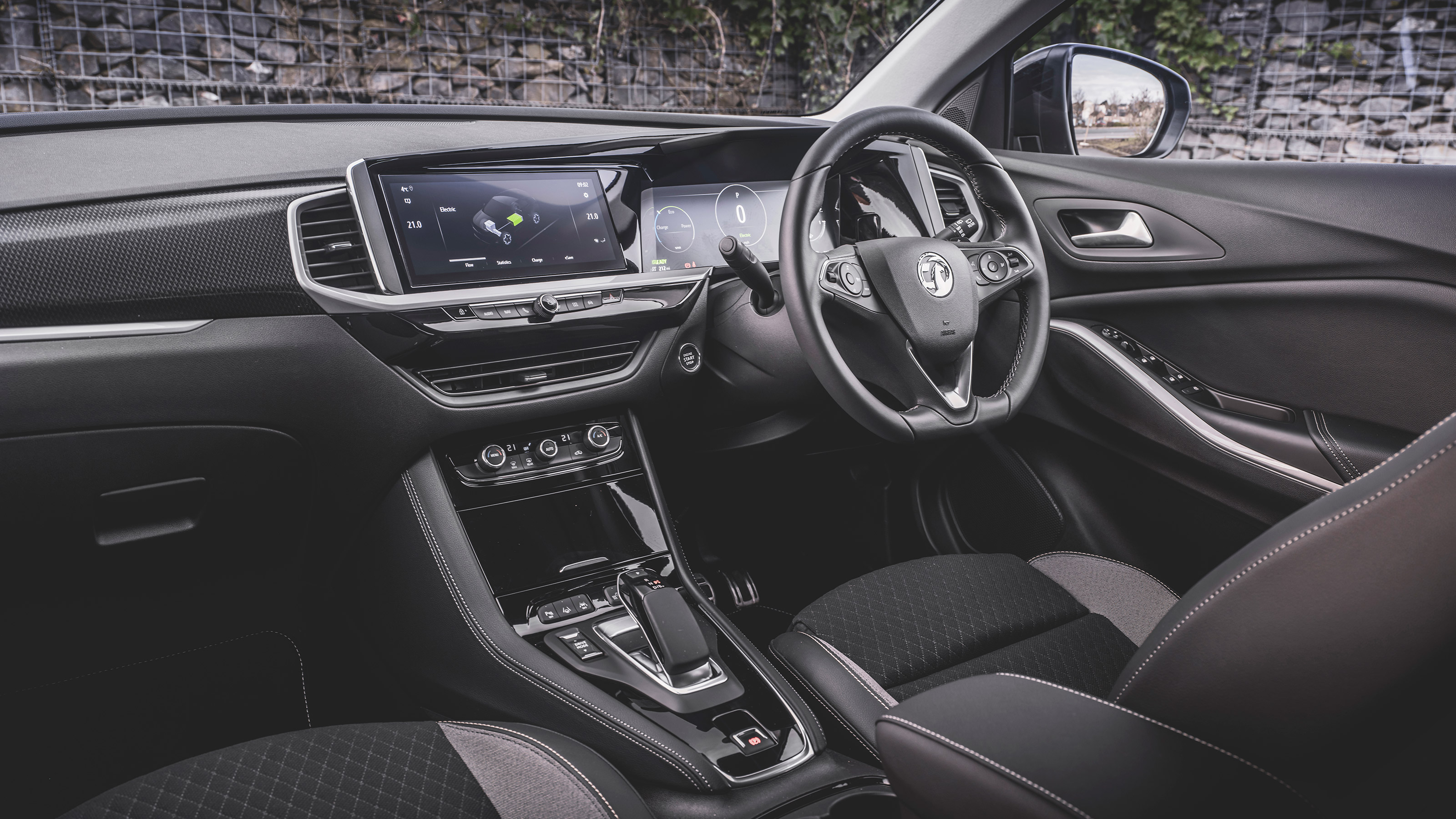 Vauxhall Grandland PHEV - cabin