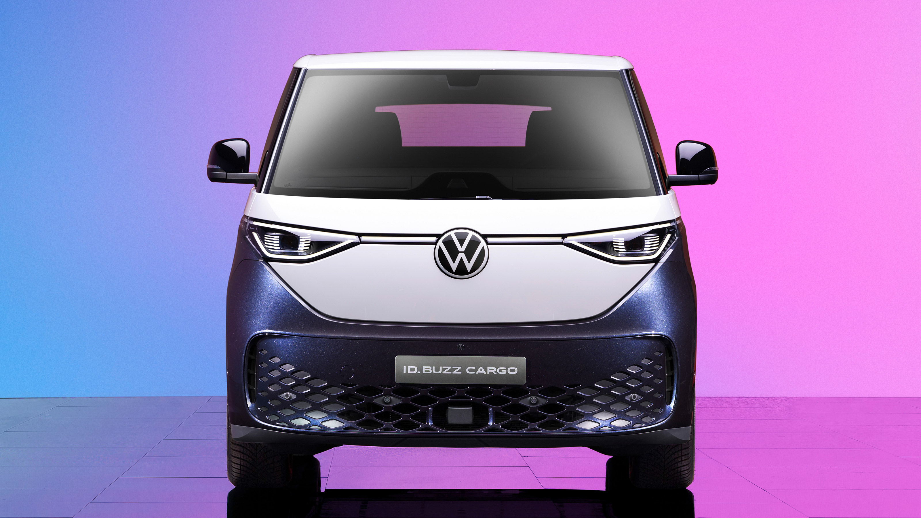 Volkswagen ID Buzz Cargo - full front