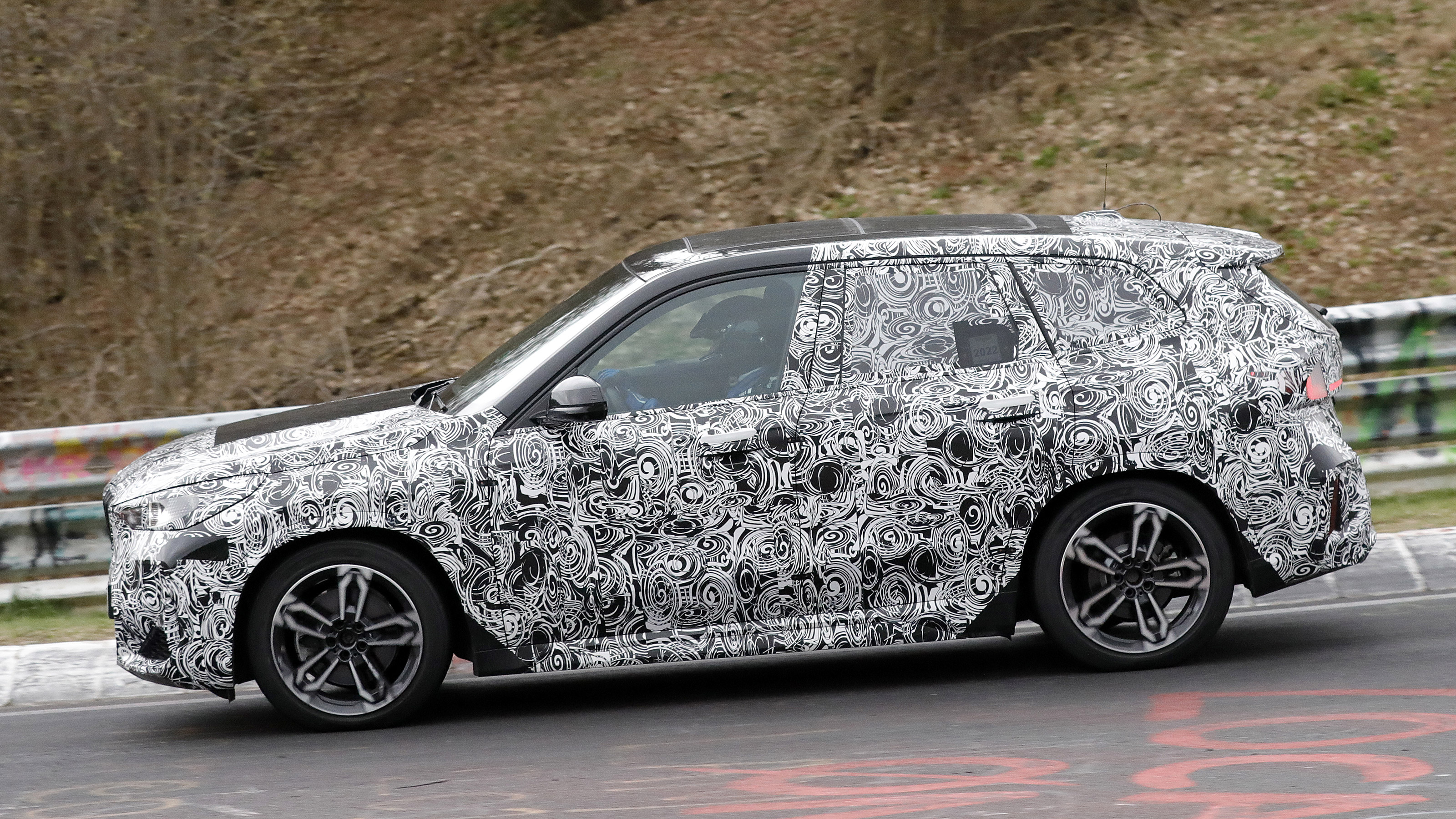 BMW X1 - spyshot 3