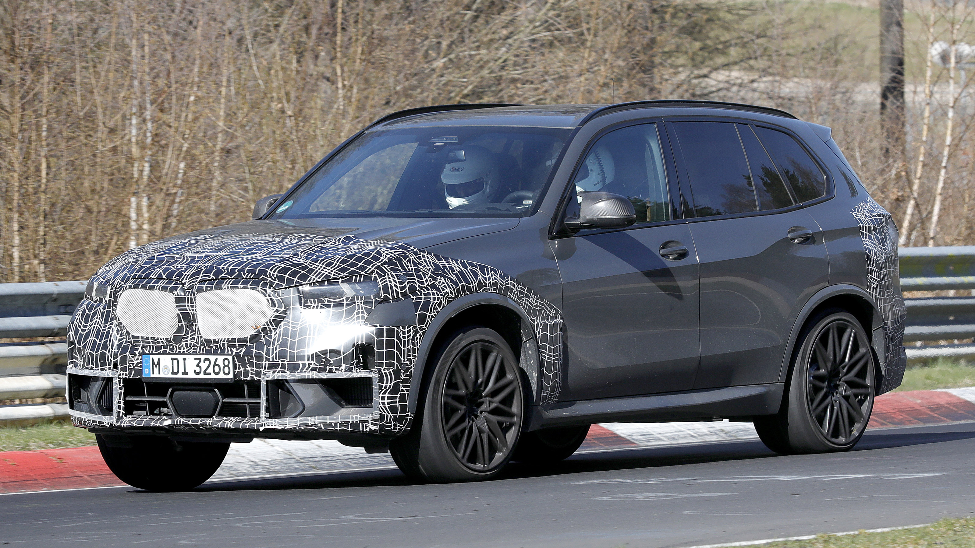 BMW X5 M - spyshot 2