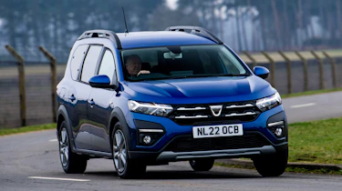 New Dacia Jogger - front action